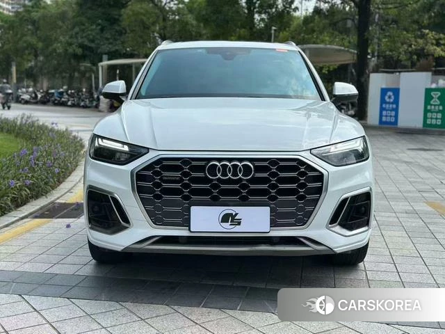 Audi Q5L 2022 Белый из Китая, фото 6