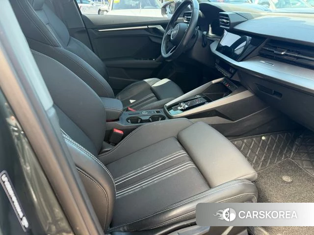 Audi A3 2023 Зеленый из Китая, фото 6
