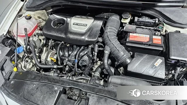 Hyundai Avante AD id 3541630 из Кореи 16