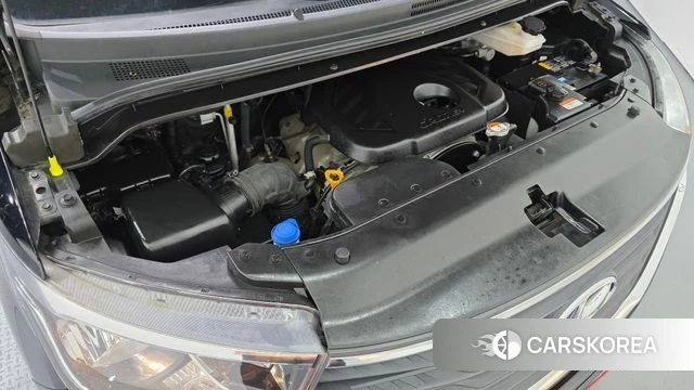 Hyundai The New Grand Starex id 4530281 из Кореи 16