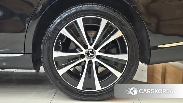 Mercedes-Benz E-Class W213 id 3757058 из Кореи 16
