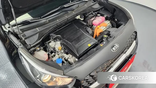 Kia The New Niro id 3282442 из Кореи 16