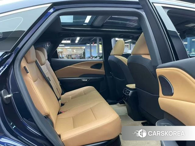 Lexus RX 2024 Черный из Китая, фото 6