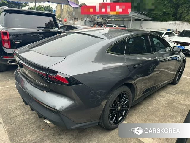 Chang'an UNI-V 2023 Темно-серый из Китая, фото 6