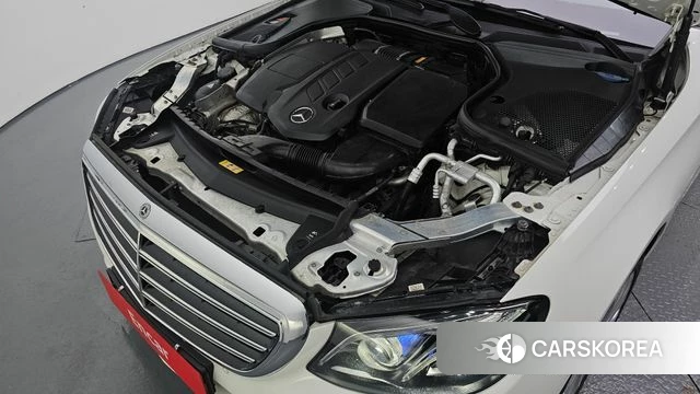 Mercedes-Benz E-Class W213 id 4384378 из Кореи 27
