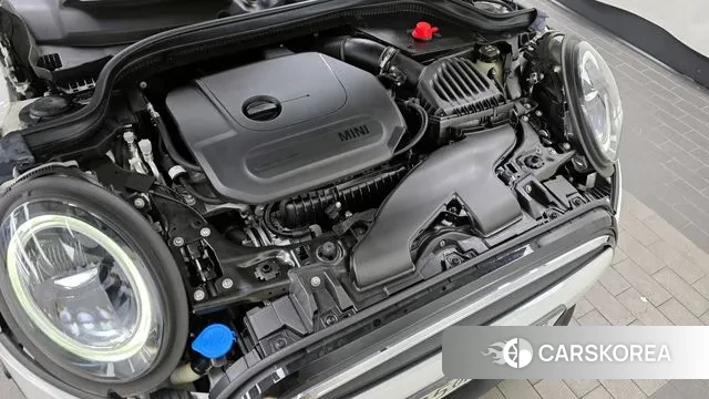 Mini Cooper Convertible id 3758328 из Кореи 16