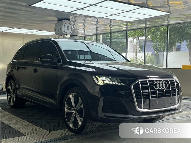 Audi Q7 id 4299914 из Китая 20