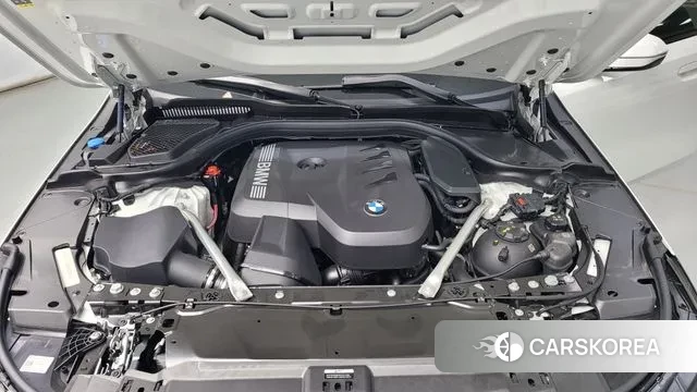 BMW 5 Series (G60) id 3769456 из Кореи 16