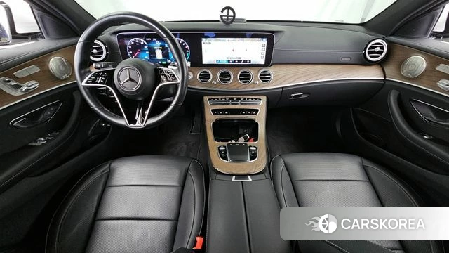 Mercedes-Benz E-Class W213 id 4309858 из Кореи 31