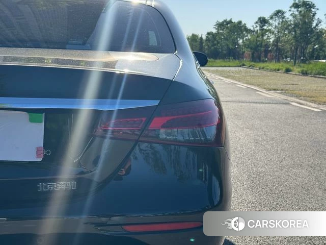 Mercedes-Benz E-class id 4272445 из Китая 20