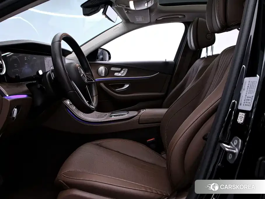 Mercedes-Benz E-Class id 4669484 из Китая 15