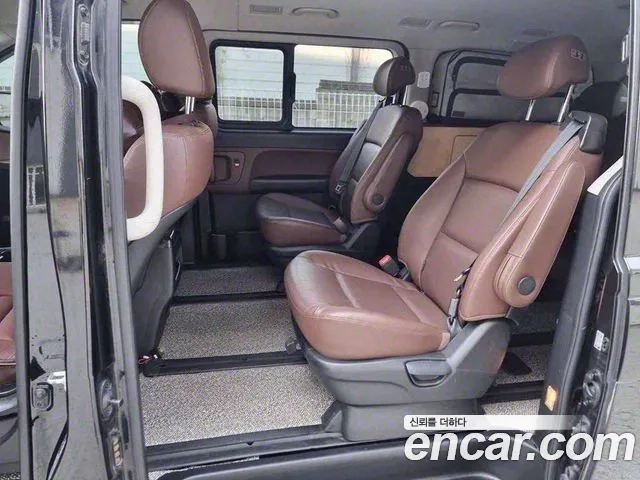 Hyundai The New Grand Starex id 2860661 из Кореи 16