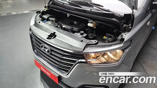 Hyundai The New Grand Starex id 2702157 из Кореи 16