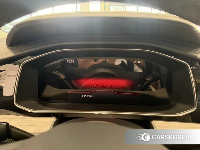 Volkswagen Sagitar id 4301699 из Китая 15