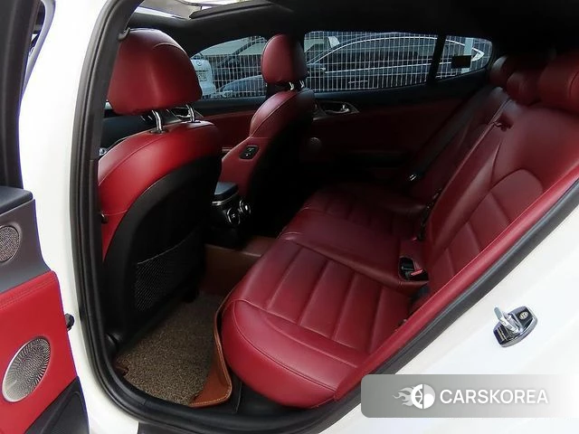 Kia Stinger id 4417289 из Кореи 16