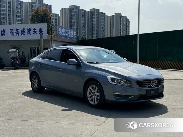 Volvo S60 id 4215713 из Китая 11