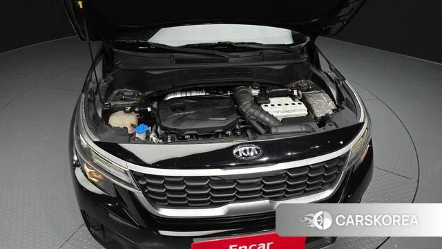 Kia Seltos id 4389901 из Кореи 28
