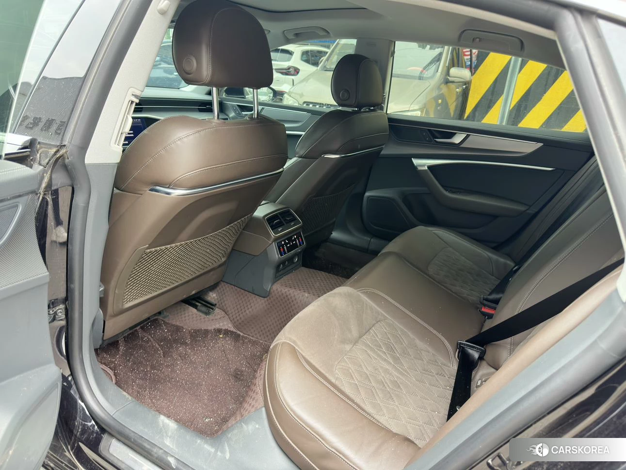 Audi A7L 2022 Черный из Китая, фото 6