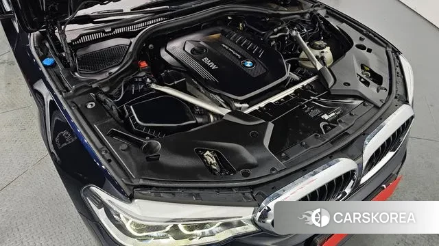 BMW 5 Series (G30) id 3641509 из Кореи 16