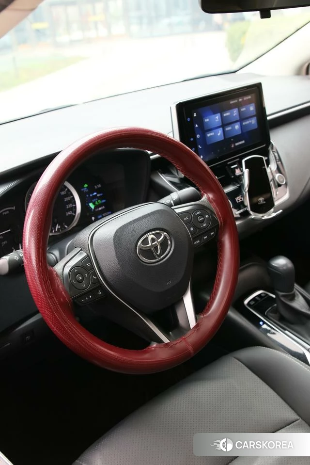 Toyota Corolla dual engine E+ 2022 Белый из Китая, фото 6