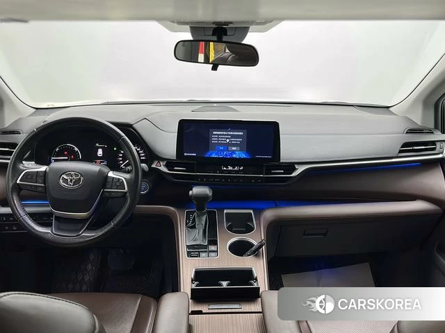 Toyota Saina id 4272875 из Китая 16