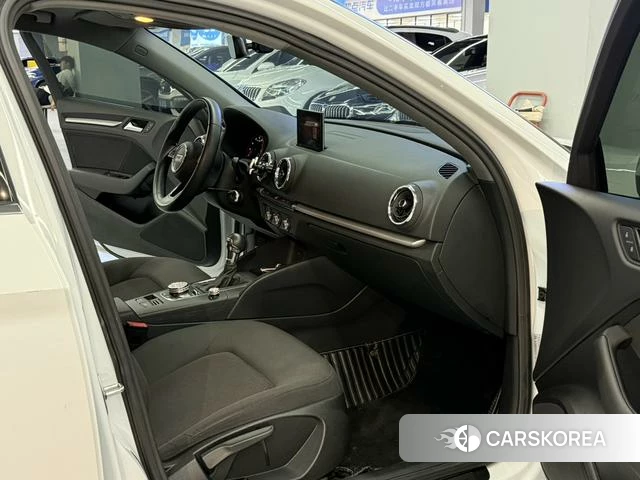 Audi A3 id 4211041 из Китая 20