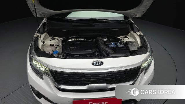 Kia Seltos id 4424188 из Кореи 28