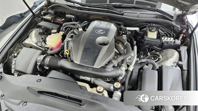 Lexus New IS300 id 4371692 из Кореи 32