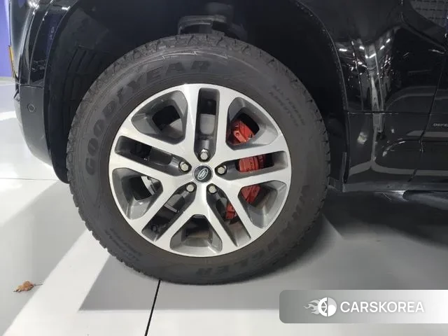 Land Rover Defender (L663) id 3256439 из Кореи 15