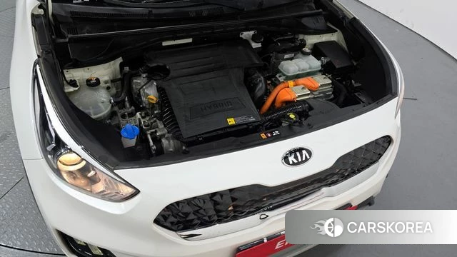 Kia The New Niro id 3853078 из Кореи 16