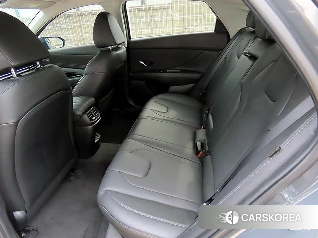 Hyundai The New Avante (CN7) id 4454803 из Кореи 16
