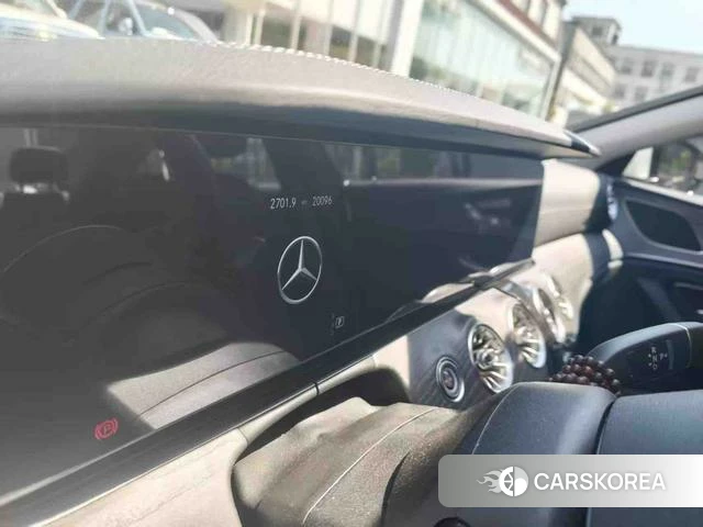 Mercedes-Benz CLS 2021 Белый из Китая, фото 6