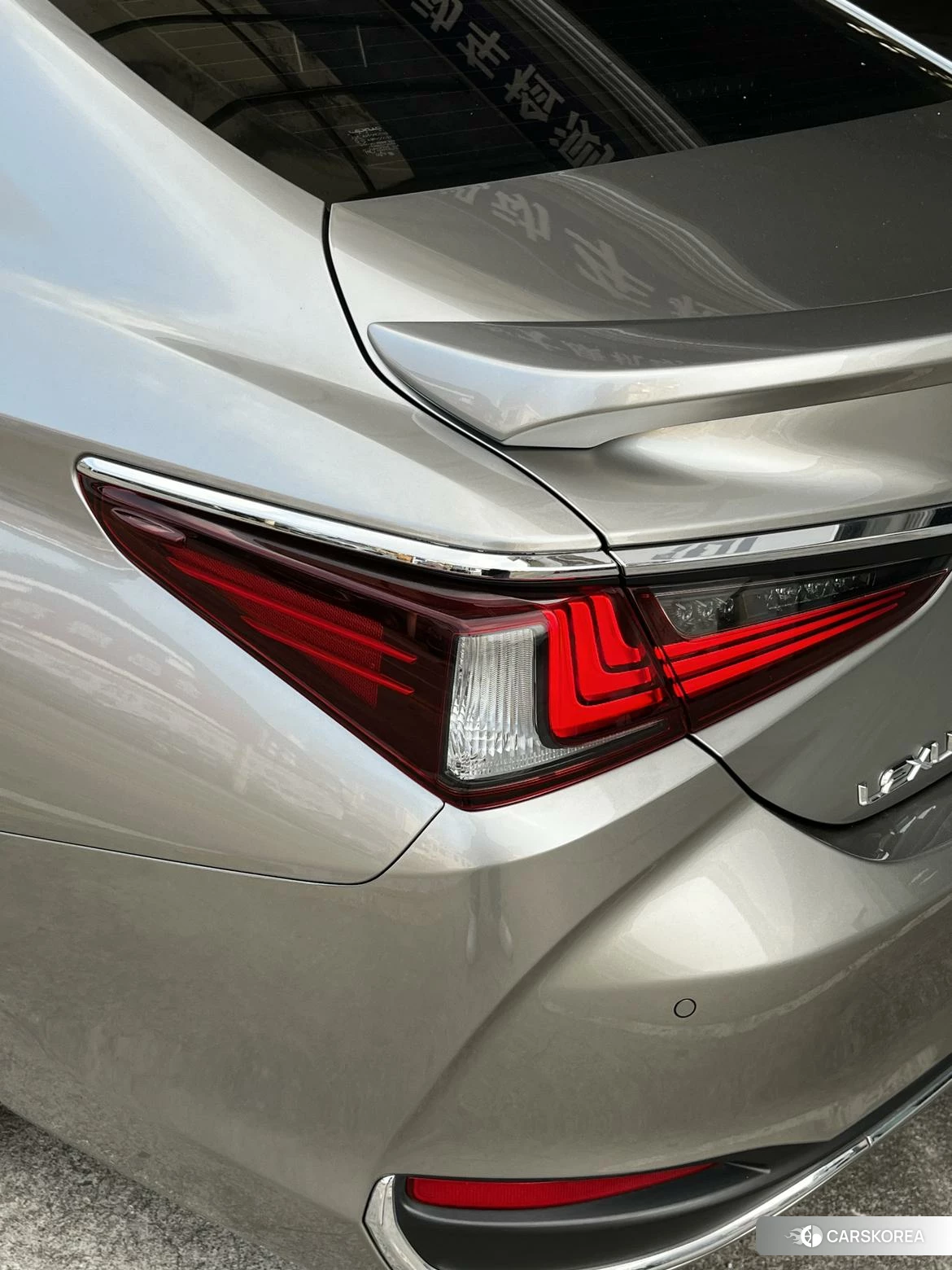 Lexus ES id 4474015 из Китая 24