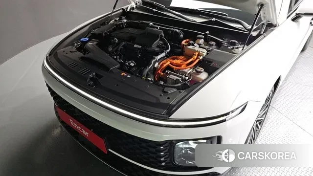 Hyundai Grandeur Hybrid (GN7) id 3103970 из Кореи 16