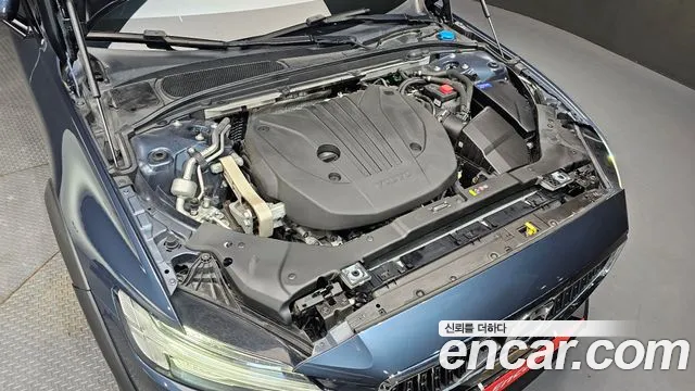 Volvo V60 Cross-Country 2nd Generation id 2681135 из Кореи 16