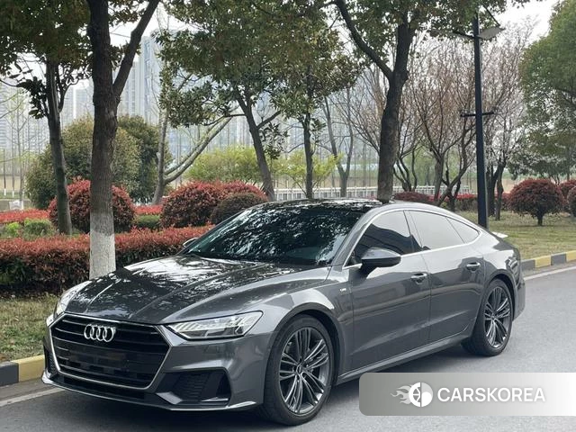 Audi A7 2023 Темно-серый из Китая, фото 6