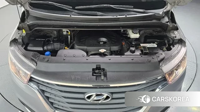 Hyundai The New Grand Starex id 3552377 из Кореи 16