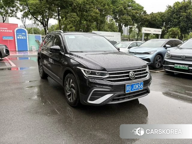 Volkswagen Tiguan L id 4299872 из Китая 12