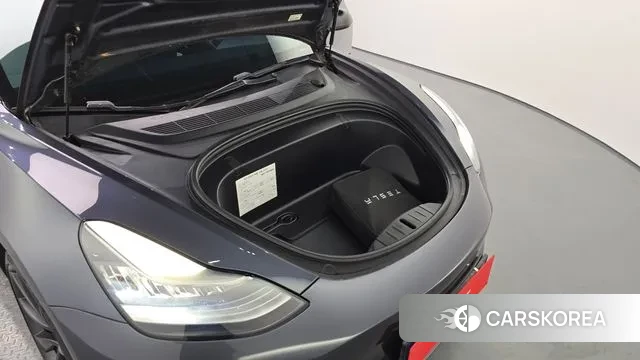 Tesla Model 3 id 3033406 из Кореи 16