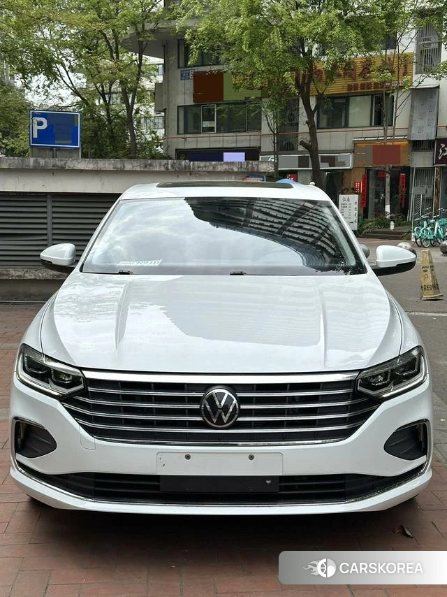 Volkswagen Lavida 2022 Белый из Китая, фото 6