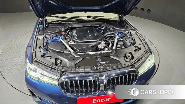 BMW 5 Series (G30) id 2931900 из Кореи 16