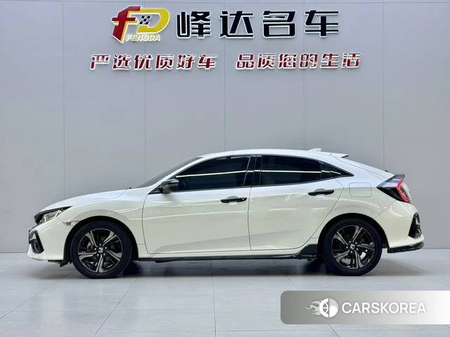 Honda Civic id 4220978 из Китая 9