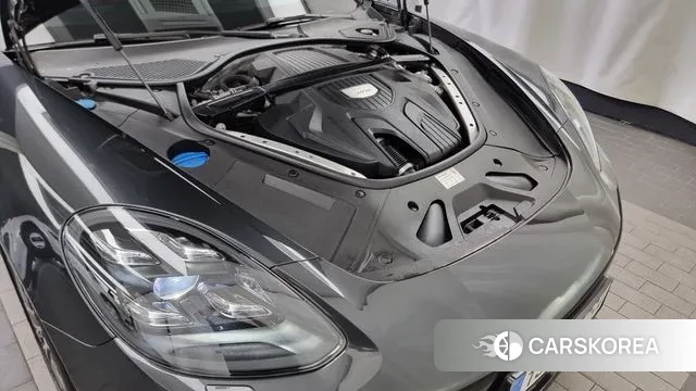 Porsche Panamera (971) id 3050674 из Кореи 16