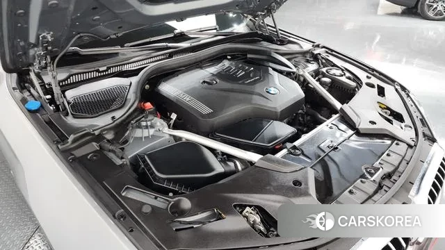 BMW 5 Series (G30) id 3405724 из Кореи 16