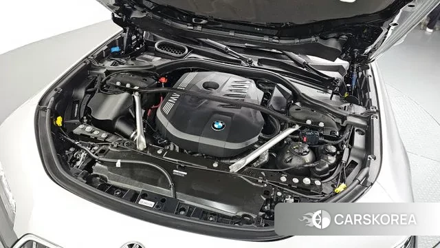 BMW 7 Series (G70) id 3103894 из Кореи 16