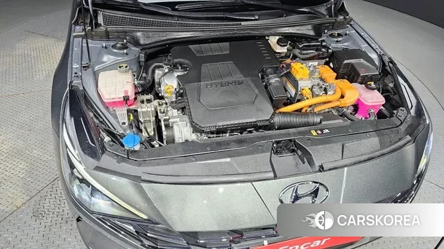 Hyundai Avante Hybrid (CN7) id 2890001 из Кореи 16