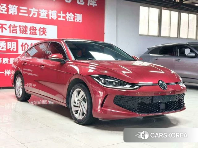 Volkswagen Lingdu 2024 Красный из Китая, фото 6