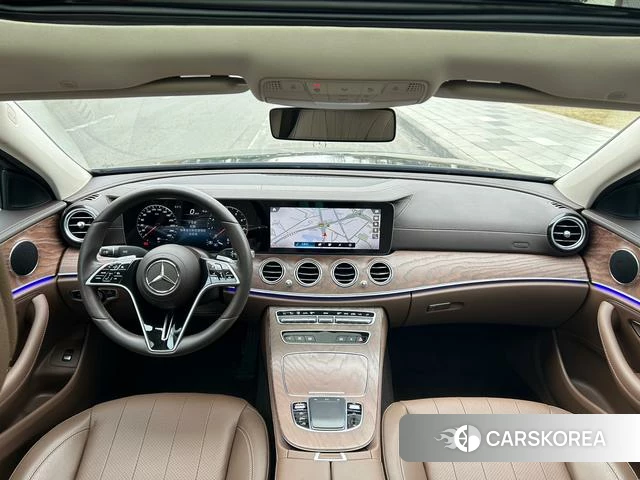 Mercedes-Benz E-class id 4264909 из Китая 16
