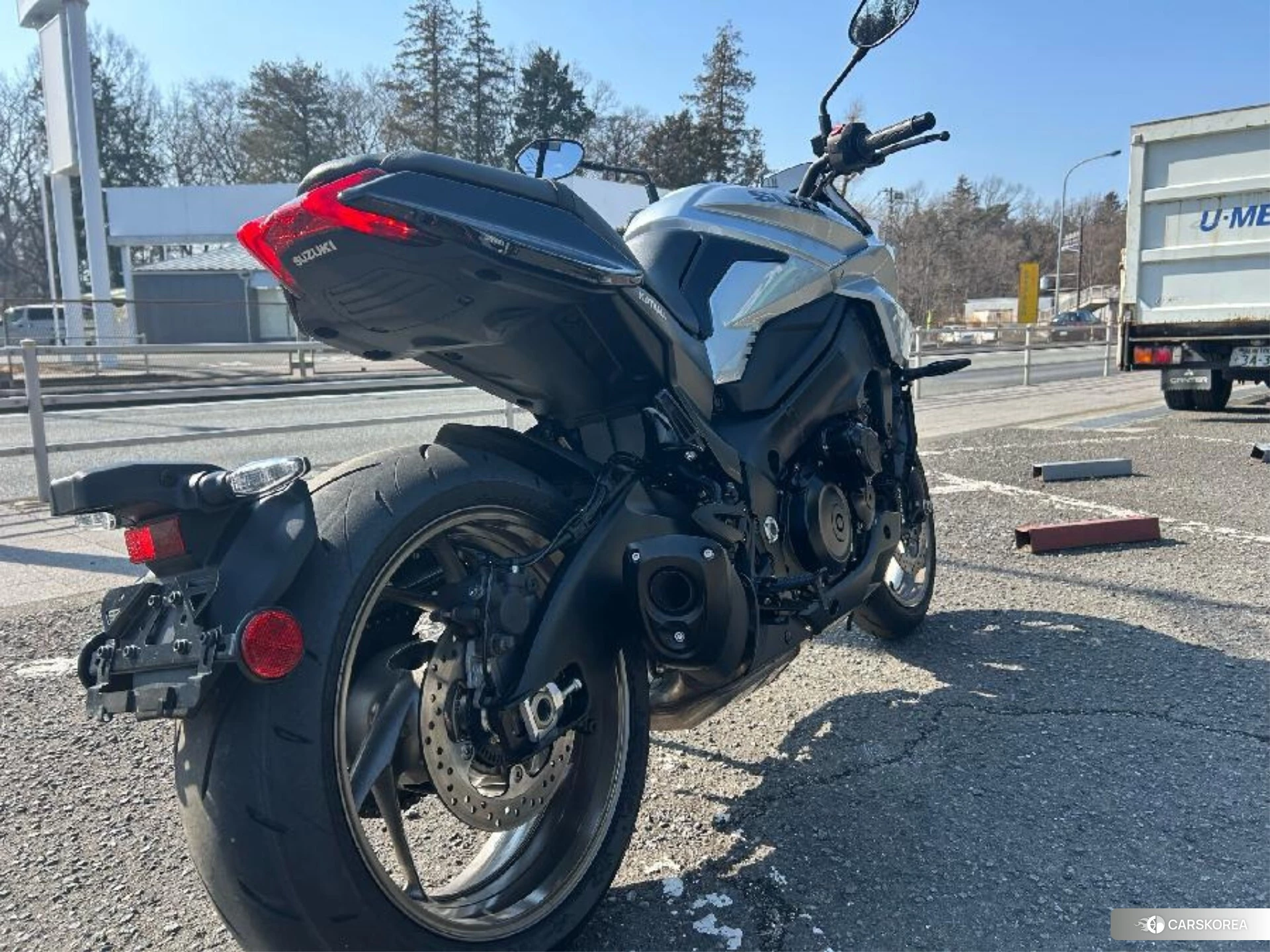 Suzuki GSX-S1000S Katana id 3947942 из Японии 8