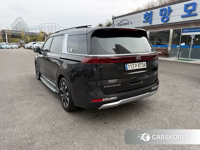 Kia Carnival 4th generation id 3722684 из Кореи 14